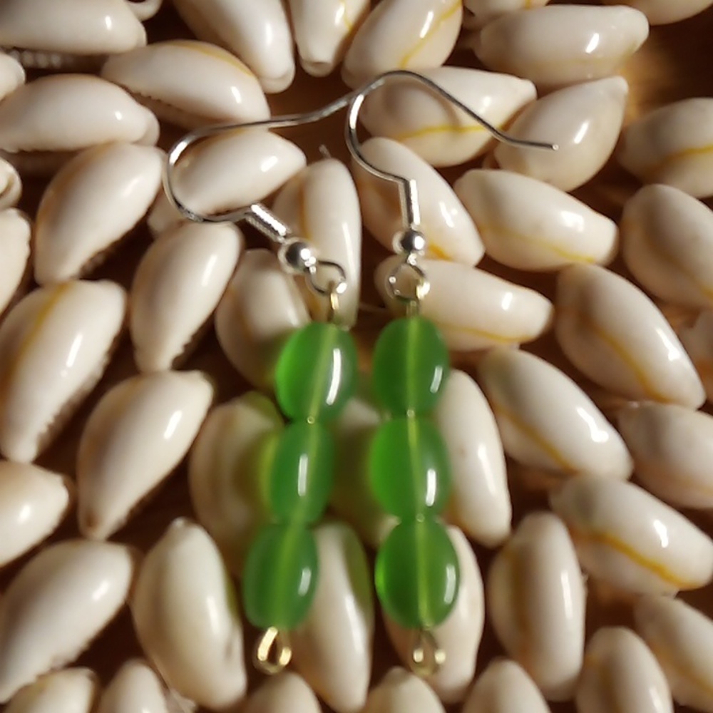 Bargain emporiums hand made elegant artisan Alaskan jewelry